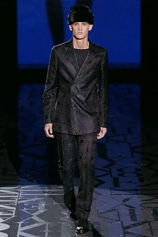 Look 32